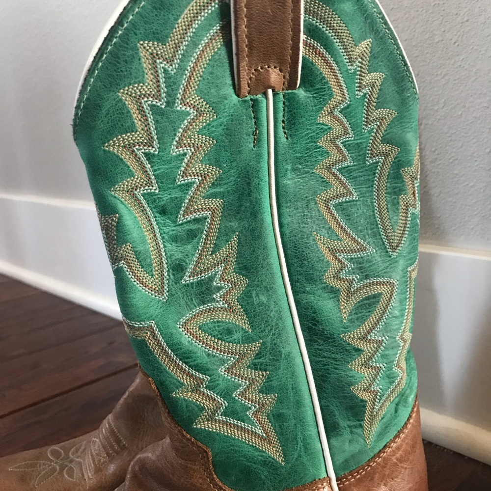 Justin Boots - Picture 3 of 5